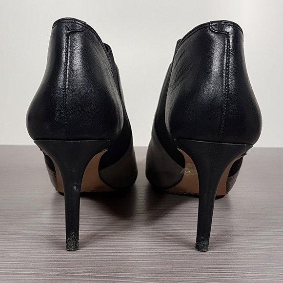 Vince Camuto Saron Bootie, Moonstone & Black Leather Womens Size 7 / 37 - Picture 5 of 11
